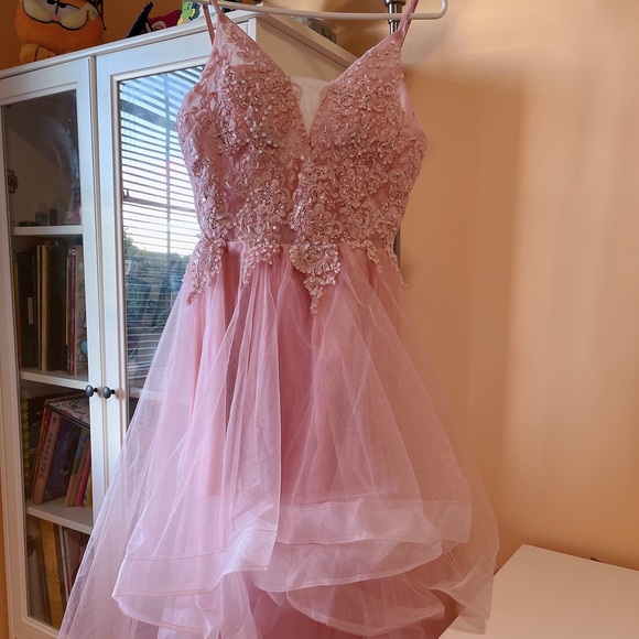 Graduation/Prom dress - Picture 2 of 6